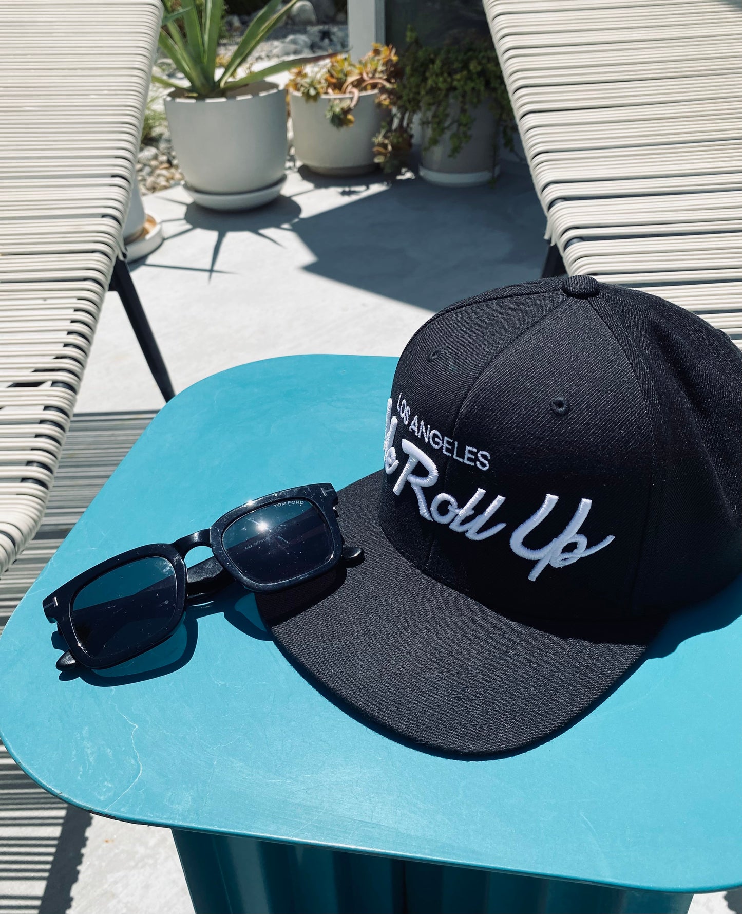 We Roll Up Script Hat - Los Angeles - Black